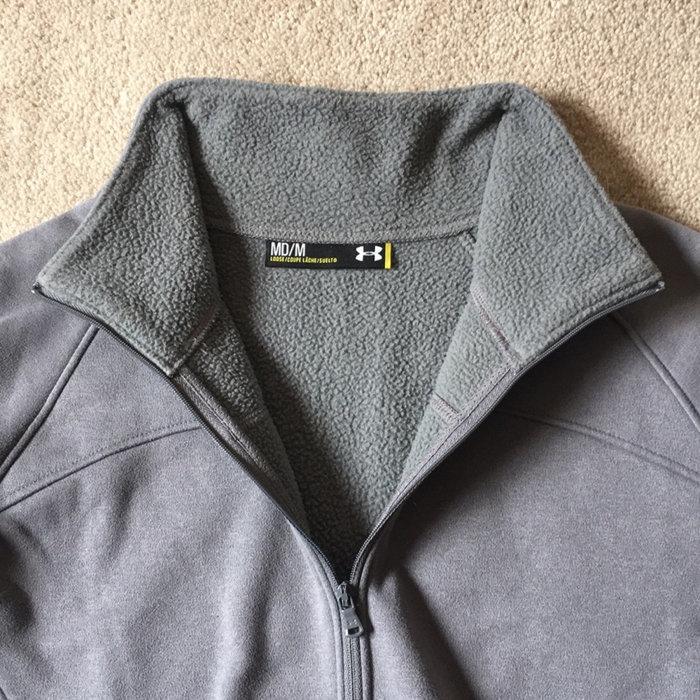 Under armour 1/4 zip up sweatshirt - Picture 2 of 3